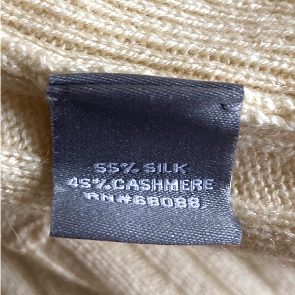 Neiman Marcus Collection Cashmere/Silk Sweater M - Picture 8 of 9